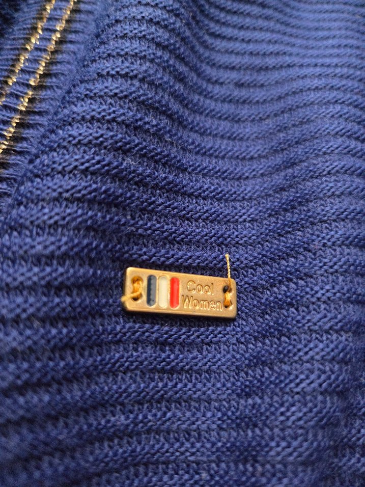 Uzun Kollu Mavi Kadın Hırka - Görsel 4