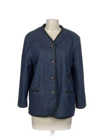 Diğer Blazer %70 İndirimli.
