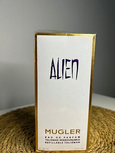 Mugler alien