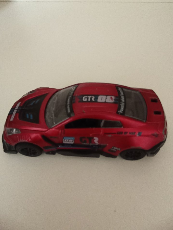 Kırmızı Mini Oyuncak Araba - Görsel 3