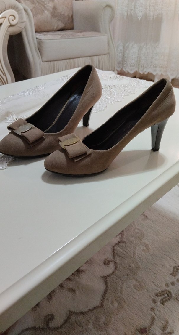 Bej Süet Tokalı Stiletto - Görsel 3