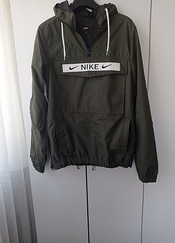 Nike Rüzgarlık yeşil üst giyim