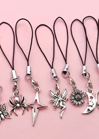 Pembe İşlemeli Zincir Detaylı Kadın Charm - Görsel 3