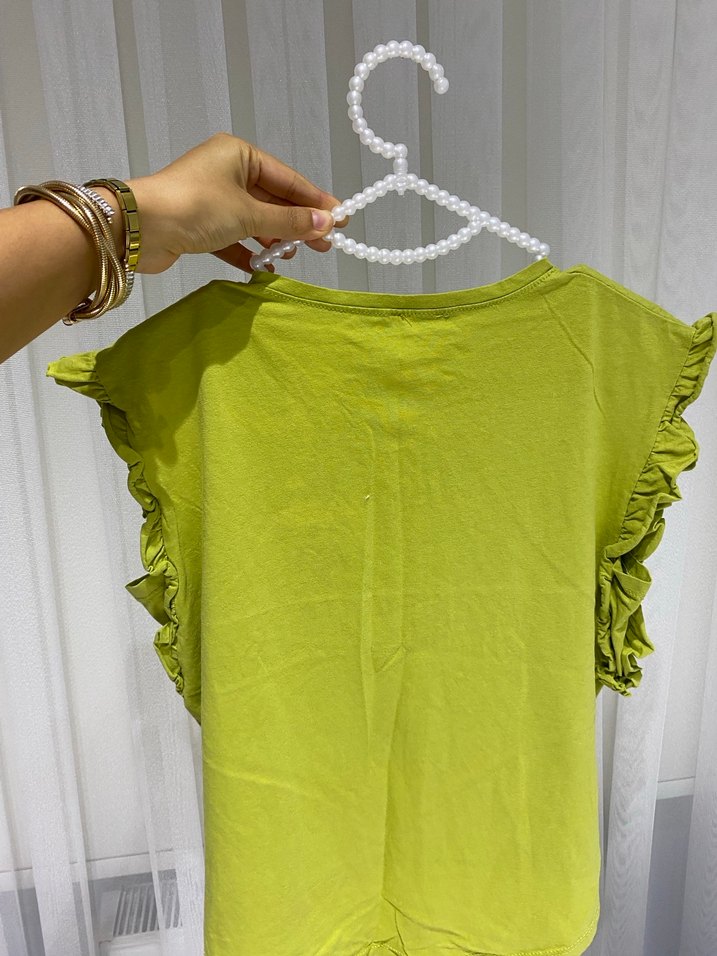 Kız  Yeşil Keten Fırfırlı Tişört - Görsel 3