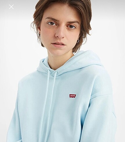 m Beden mavi Renk Levi?s Hoodie