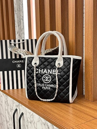 Chanel CHANEL