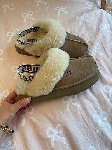 36 Beden camel Renk İthal A kalite ugg funkette terlik