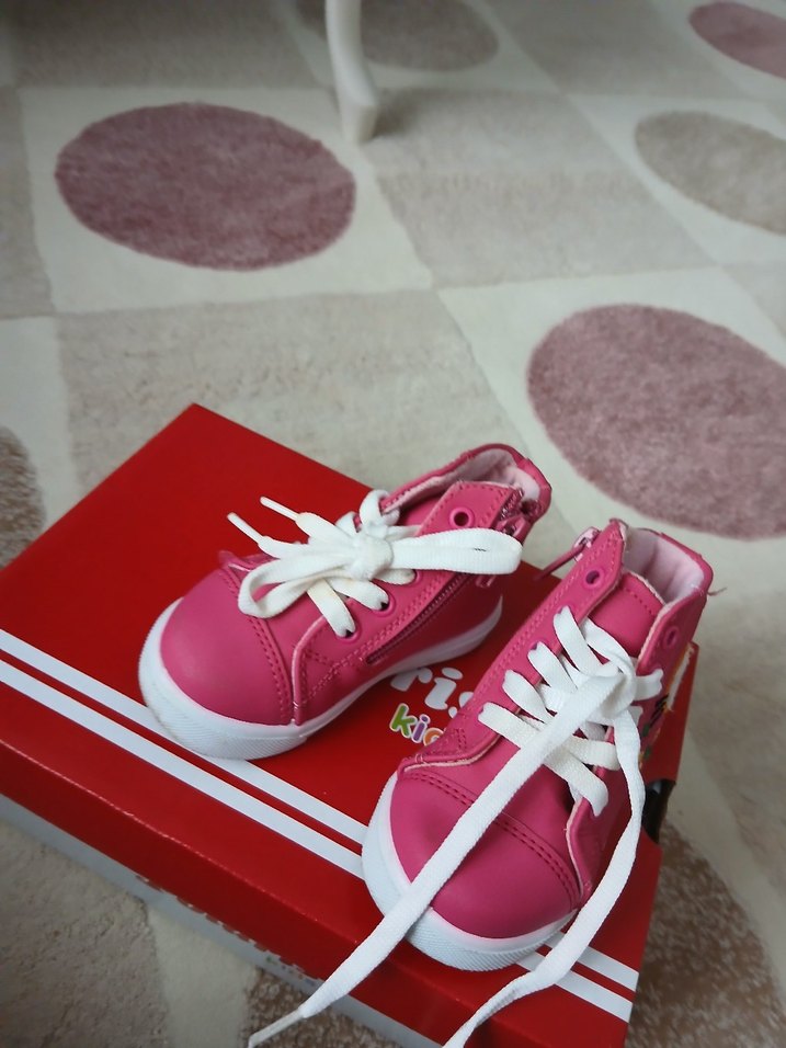 Kız Çocuk Pembe Baskılı Spor Ayakkabı - Görsel 3