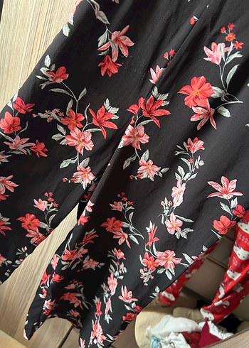 Kadın Siyah Çiçek Desenli miydi Tulum - Görsel 5