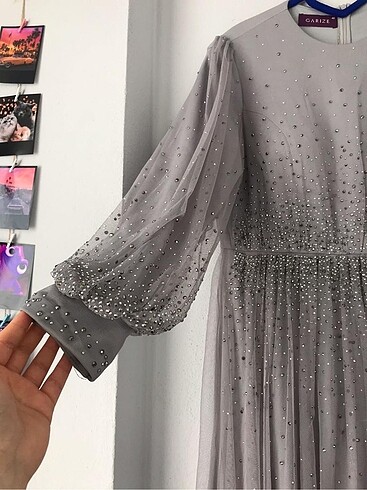 46 Beden Gri tül ve taş detaylı elbise