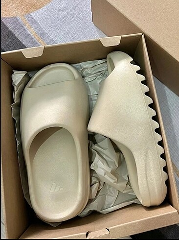 Yeezy Slide Kampanya ????