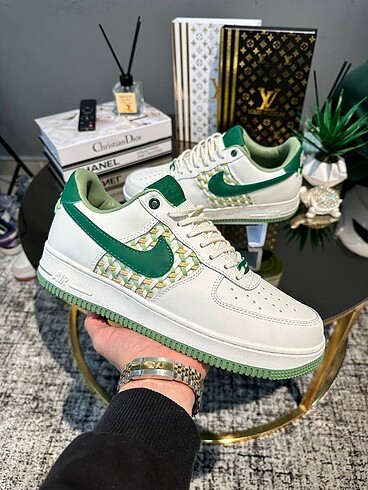 Nike AF 1 Naike