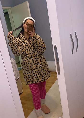 Leopar Desenli Kahverengi Kadın Peluş sabahlık