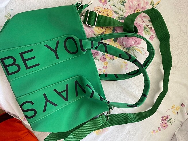 yesil tote canta