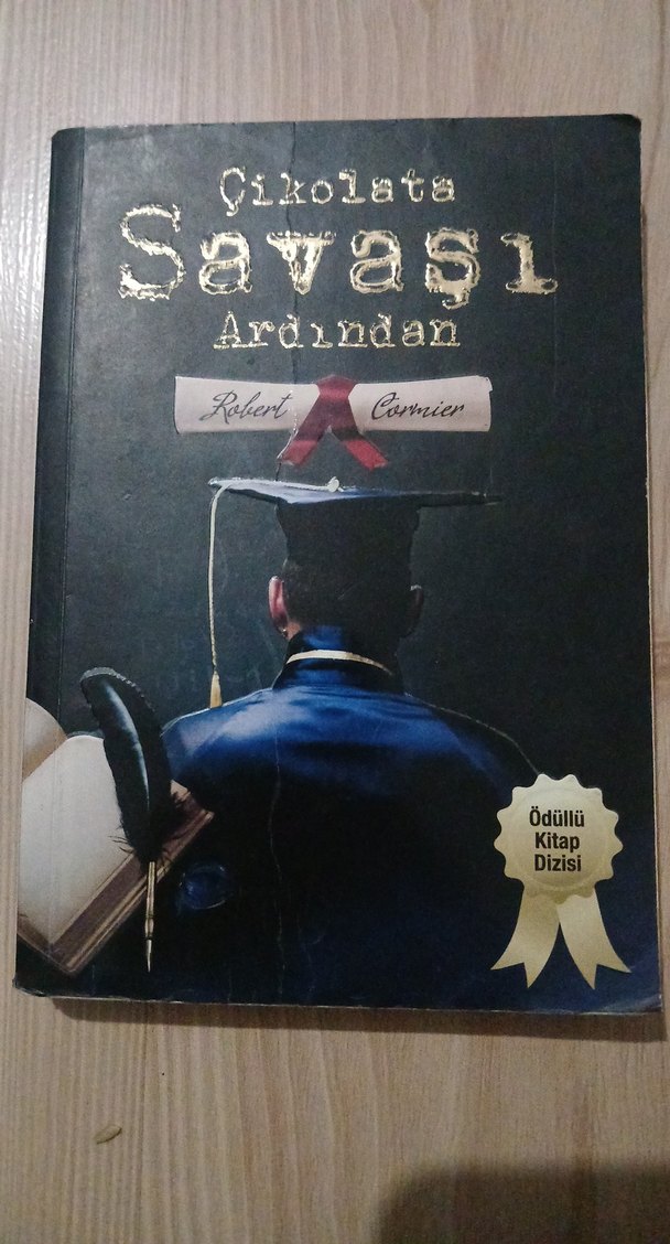 İki Roman: Sessizliğin Manası ve Çikolata Savaşları - Görsel 2