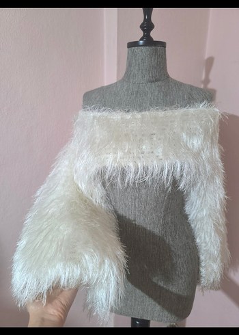 Beyaz Tüylü Midi Kadın Bolero - Görsel 3