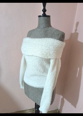 Kadın Beyaz Triko Kayık Yaka Kazak - Görsel 2