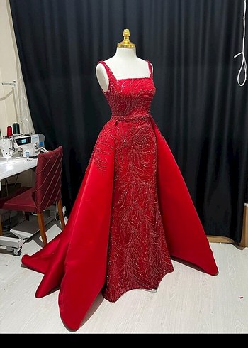 Kırmızı İşlemeli kına elbisesi - Görsel 3