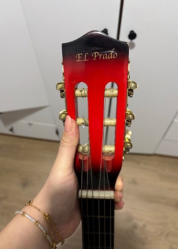 Kırmızı Klasik Gitar - Görsel 4