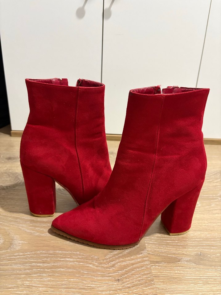 Kırmızı Süet Stiletto Topuklu Kadın Bot - Görsel 5