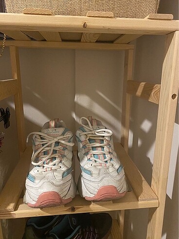 37 Beden Skechers dlight