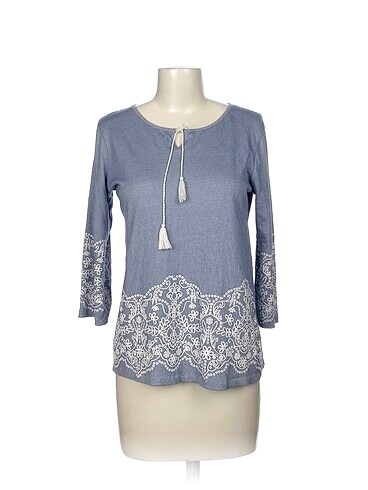 LC Waikiki Bluz %70 İndirimli.