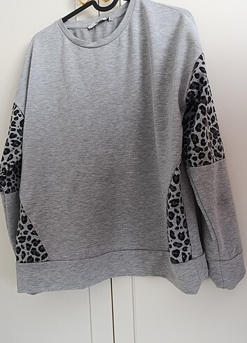 m Beden Sweatshirt