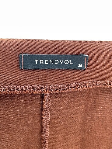 38 Beden kahverengi Renk Trendyol & Milla Kumaş Pantolon %70 İndirimli.