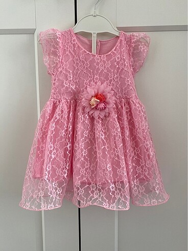 Pembe Elbise