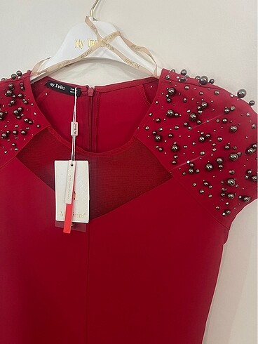 Kırmızı abiye elbise - Görsel 2