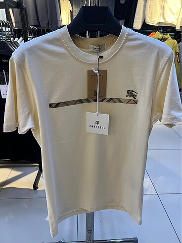 Burberry tişört