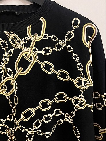Zara Sweatshirt