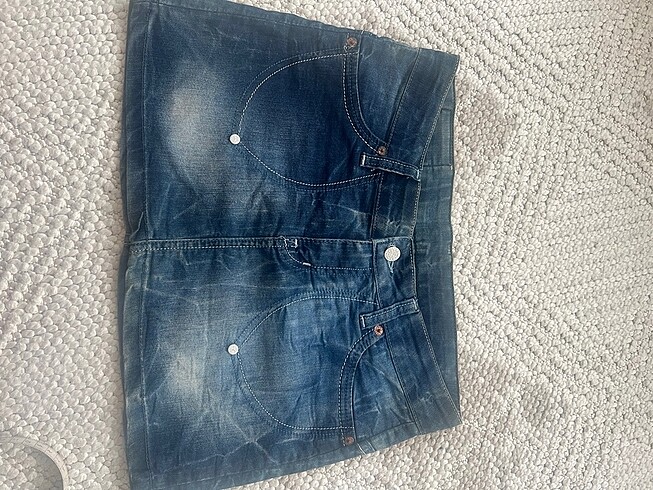 Armani mini etek