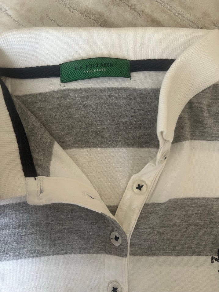 Gri Çizgili Polo Tişört - Görsel 2