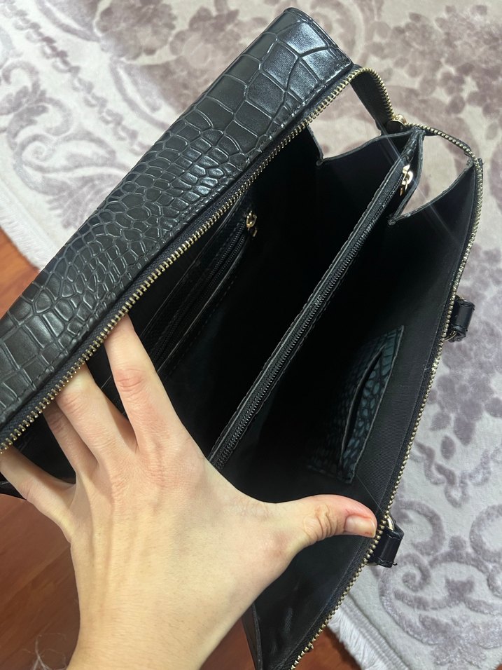Siyah Yılan Desenli Deri Kadın Çanta - Görsel 3