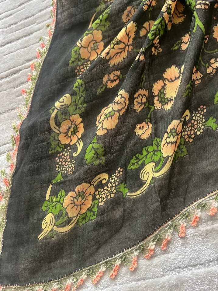 Çiçek Desenli Bohem Kadın Fular - Görsel 2