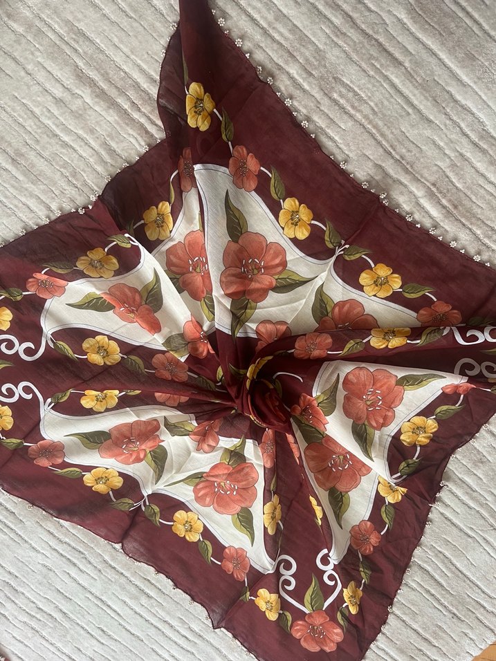 Bordo Çiçek Desenli Kadın Fular - Görsel 2