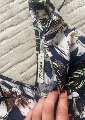 Pastel Renkli V Yaka Tulum - Görsel 4