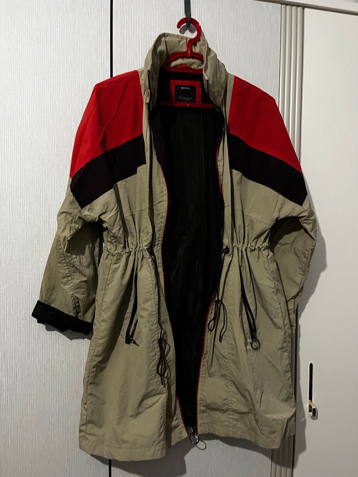 Kırmızı Şehir Tarzı Fermuarlı Yağmurluk - Görsel 3