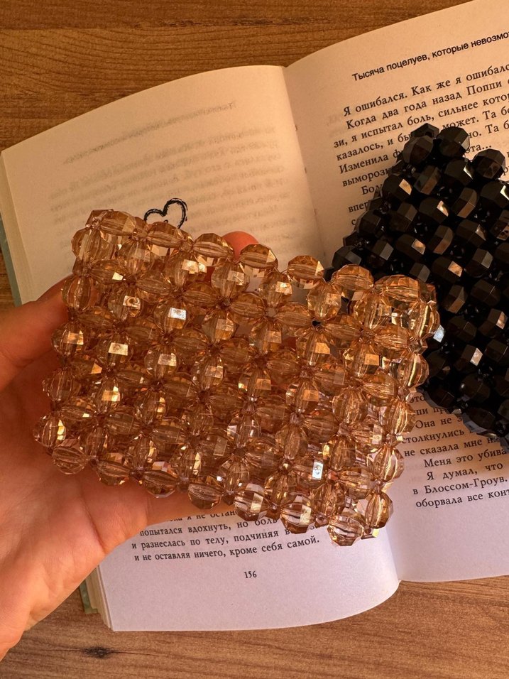 Boncuktan yapılmış kartlık - Görsel 2