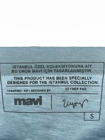 s Beden mavi Renk Mavi Jeans T-shirt %70 İndirimli.