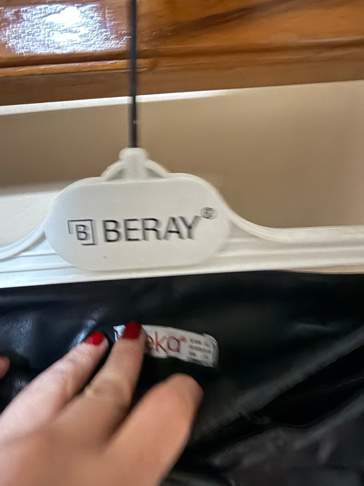 Kadın Siyah Deri Kemerli Mini Etek - Görsel 3