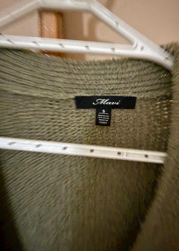 Yeşil V Yakalı Örgü Kadın Hırka - Görsel 2