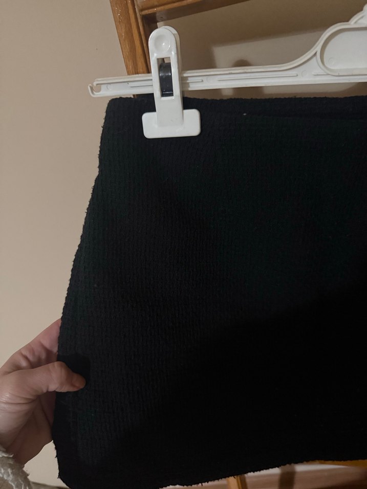 Siyah Şort Etek - Görsel 2