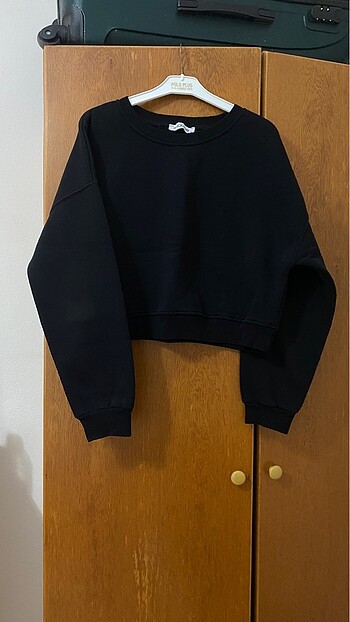 KADIN SİYAH M BEDEN SWEATSHIRT