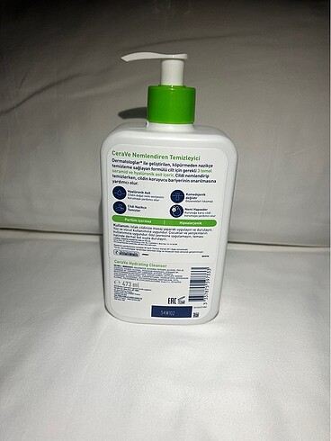 Diğer CeraVe Nemlendiren Temizleyici 473 ml