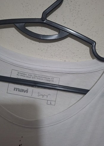 Beyaz Baskılı Kadın Tişört - Görsel 3