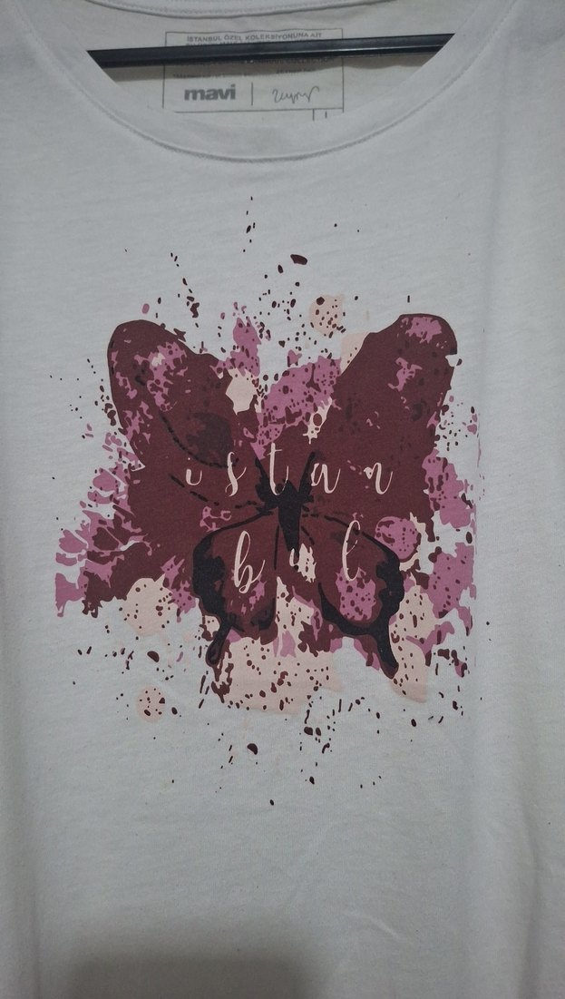 Beyaz Baskılı Kadın Tişört - Görsel 4