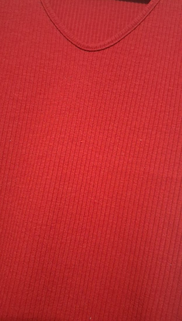 Kısa Kollu V Yaka Kırmızı Kadın Tişört - Görsel 2