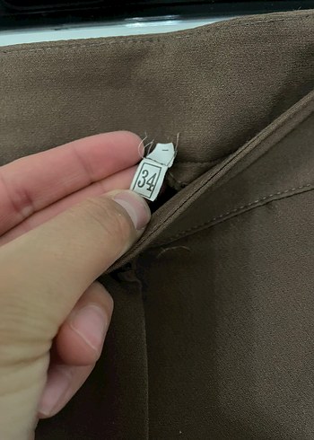 34 Beden Kadın Kahverengi Pilili Kumaş Pantolon